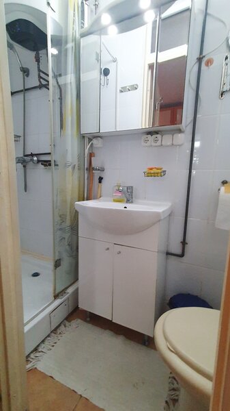 Vatra Luminoasa, str. Hambarului, inchiriere garsoniera, langa Mega Mall.